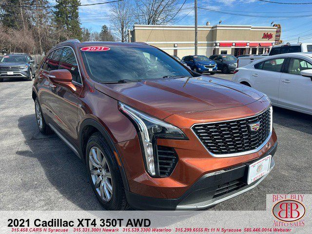 2021 Cadillac XT4 Premium Luxury
