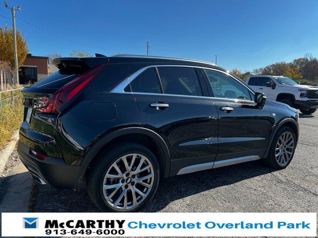 2021 Cadillac XT4 Premium Luxury