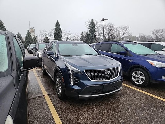 2021 Cadillac XT4 Premium Luxury