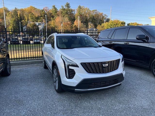 2021 Cadillac XT4 Premium Luxury