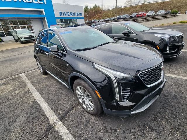 2021 Cadillac XT4 Premium Luxury