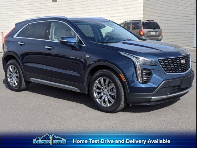 2021 Cadillac XT4 Premium Luxury