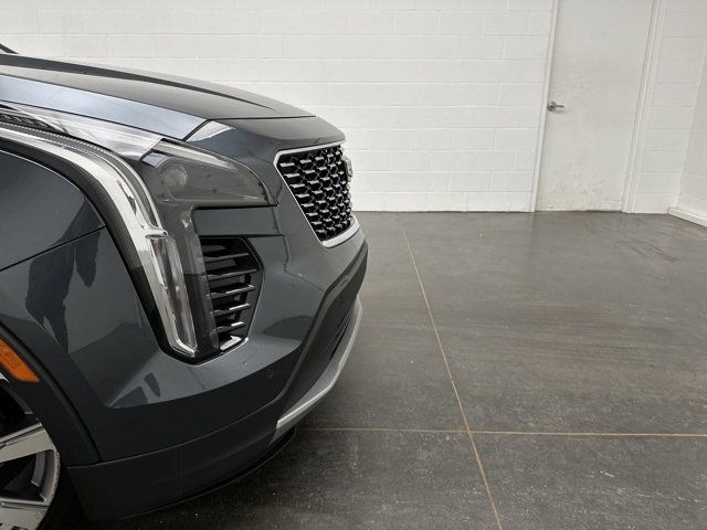 2021 Cadillac XT4 Premium Luxury