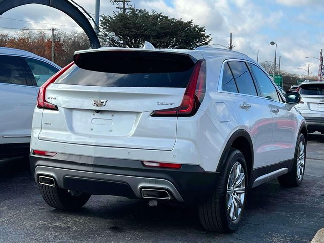 2021 Cadillac XT4 Premium Luxury