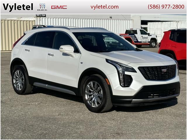 2021 Cadillac XT4 Premium Luxury