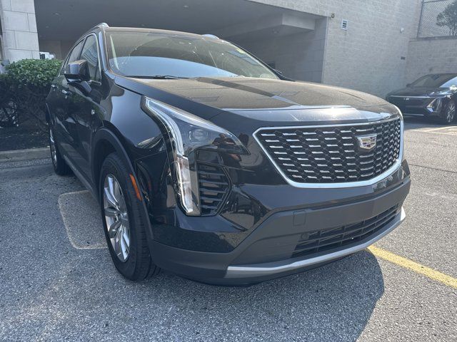 2021 Cadillac XT4 Premium Luxury