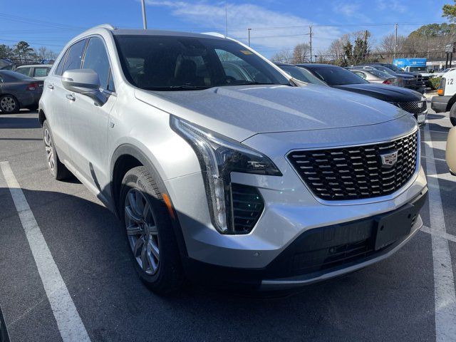 2021 Cadillac XT4 Premium Luxury