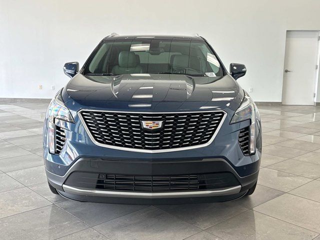 2021 Cadillac XT4 Premium Luxury