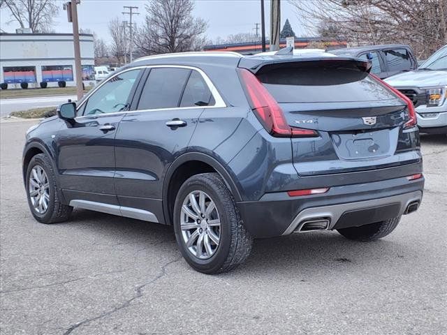 2021 Cadillac XT4 Premium Luxury