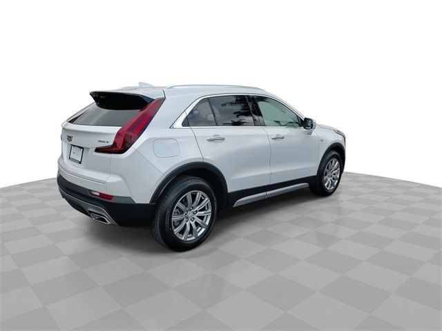 2021 Cadillac XT4 Premium Luxury