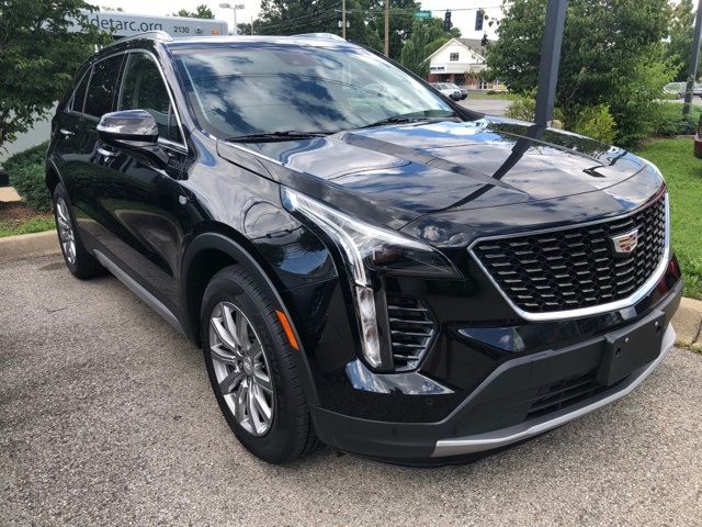 2021 Cadillac XT4 Premium Luxury