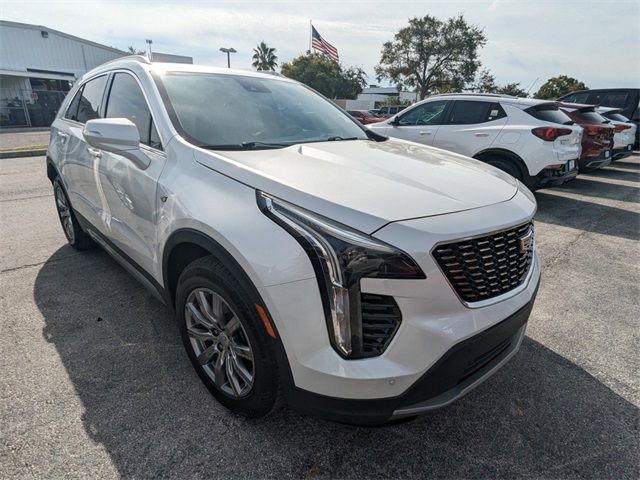 2021 Cadillac XT4 Premium Luxury