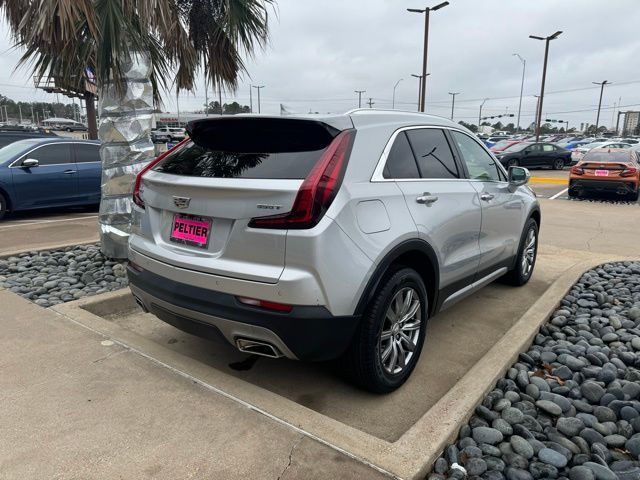 2021 Cadillac XT4 Premium Luxury