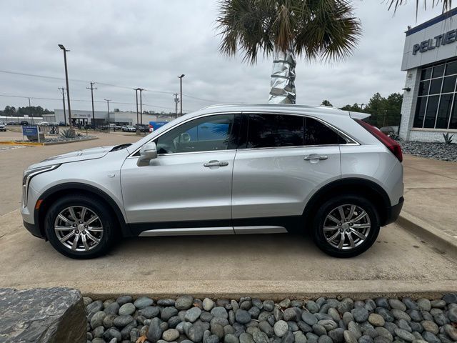 2021 Cadillac XT4 Premium Luxury