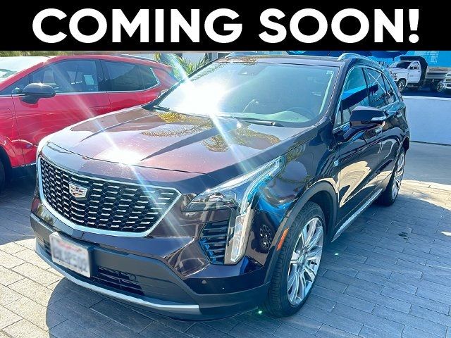 2021 Cadillac XT4 Premium Luxury