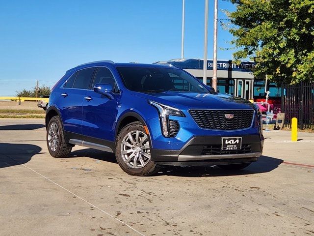 2021 Cadillac XT4 Premium Luxury