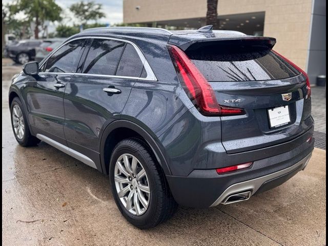 2021 Cadillac XT4 Premium Luxury