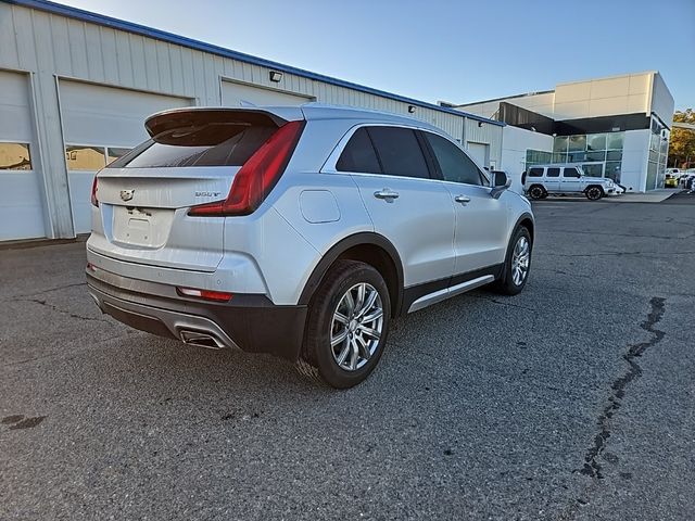 2021 Cadillac XT4 Premium Luxury