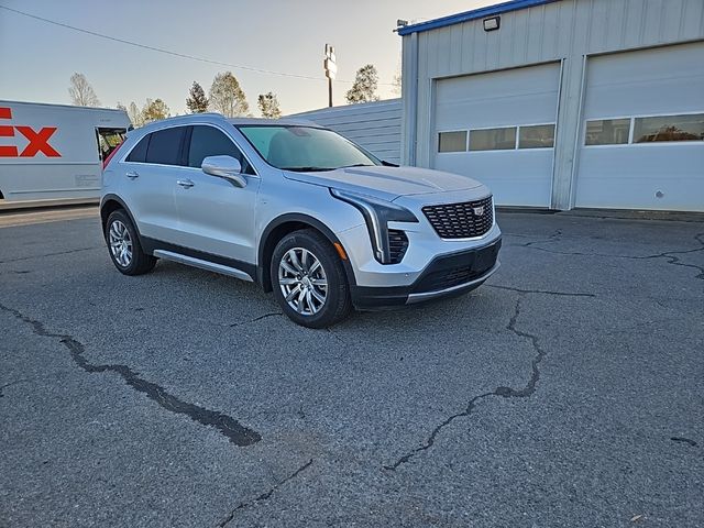 2021 Cadillac XT4 Premium Luxury