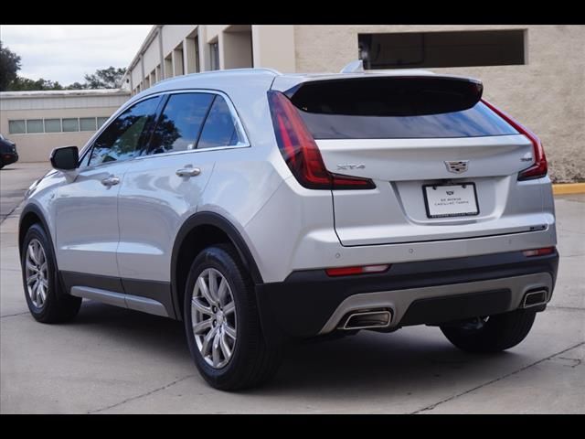 2021 Cadillac XT4 Premium Luxury