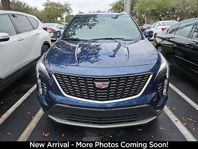 2021 Cadillac XT4 Premium Luxury