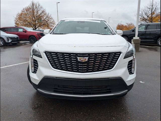 2021 Cadillac XT4 Premium Luxury