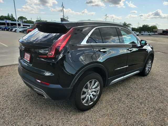 2021 Cadillac XT4 Premium Luxury