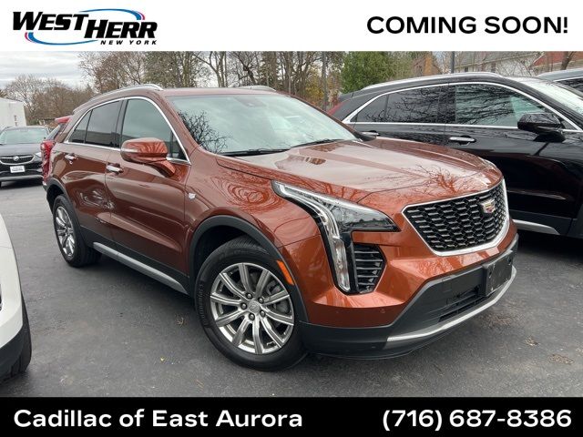 2021 Cadillac XT4 Premium Luxury