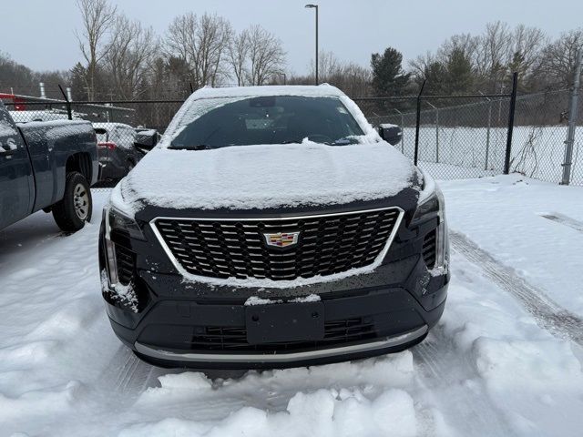 2021 Cadillac XT4 Premium Luxury