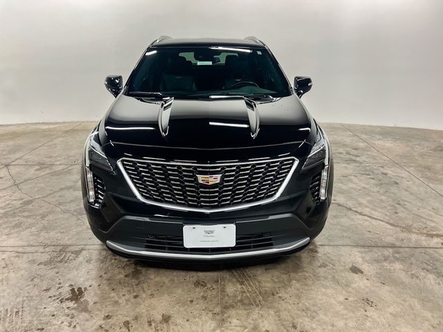 2021 Cadillac XT4 Premium Luxury