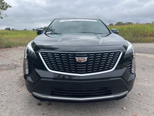 2021 Cadillac XT4 Premium Luxury