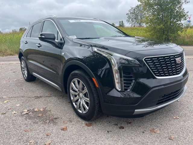 2021 Cadillac XT4 Premium Luxury