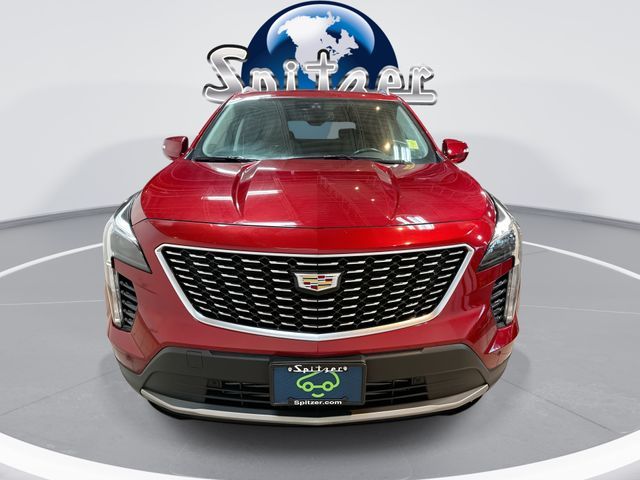 2021 Cadillac XT4 Premium Luxury