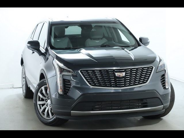 2021 Cadillac XT4 Premium Luxury