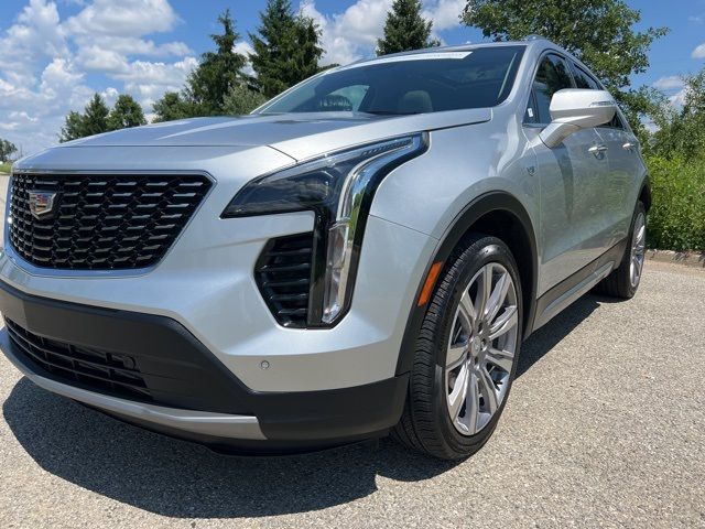 2021 Cadillac XT4 Premium Luxury