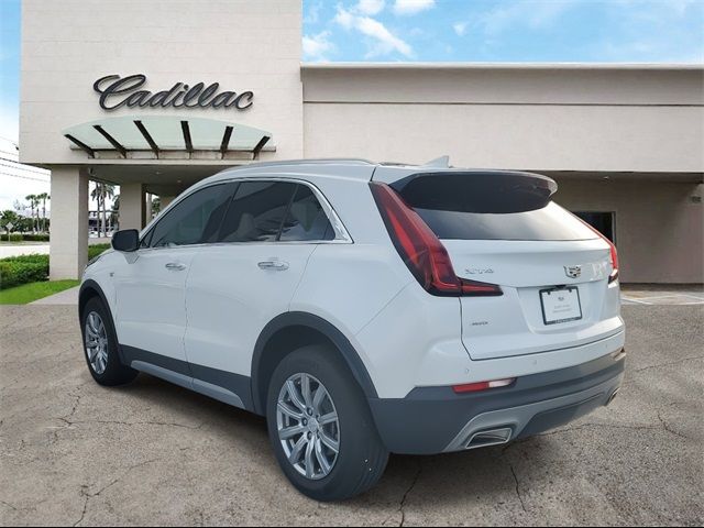 2021 Cadillac XT4 Premium Luxury