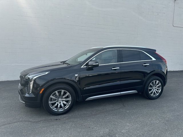 2021 Cadillac XT4 Premium Luxury