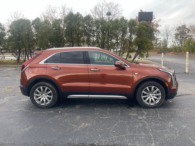 2021 Cadillac XT4 Premium Luxury