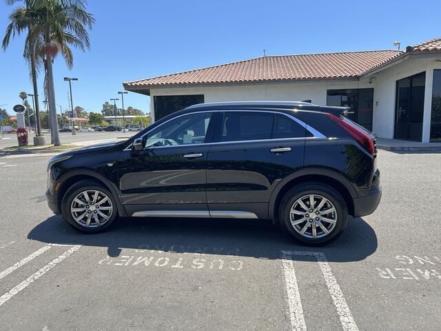 2021 Cadillac XT4 Premium Luxury