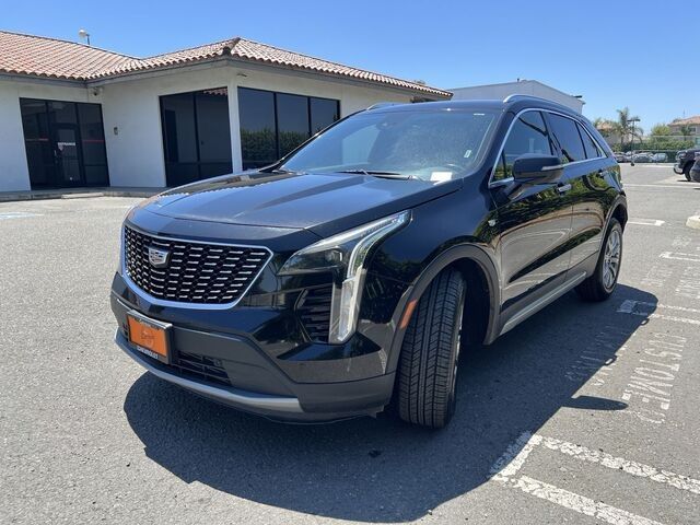 2021 Cadillac XT4 Premium Luxury