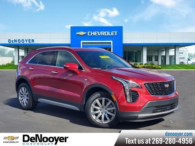 2021 Cadillac XT4 Premium Luxury