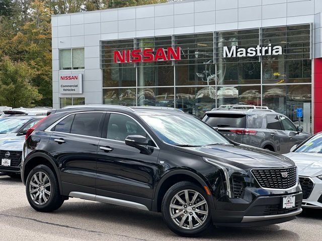 2021 Cadillac XT4 Premium Luxury