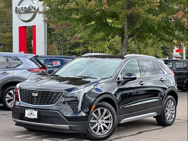 2021 Cadillac XT4 Premium Luxury