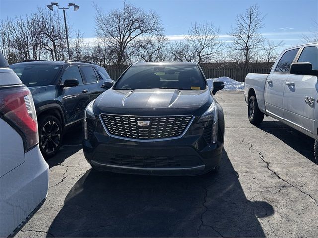 2021 Cadillac XT4 Premium Luxury