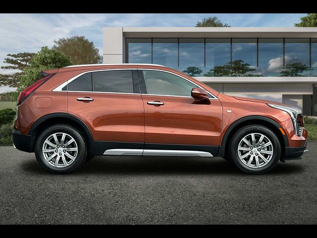 2021 Cadillac XT4 Premium Luxury