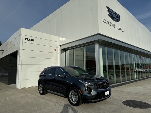 2021 Cadillac XT4 Premium Luxury