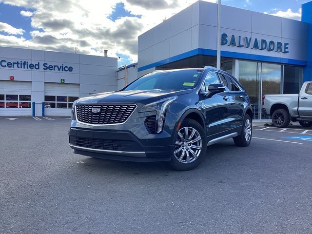 2021 Cadillac XT4 Premium Luxury