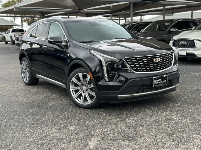 2021 Cadillac XT4 Premium Luxury