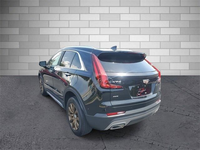 2021 Cadillac XT4 Premium Luxury