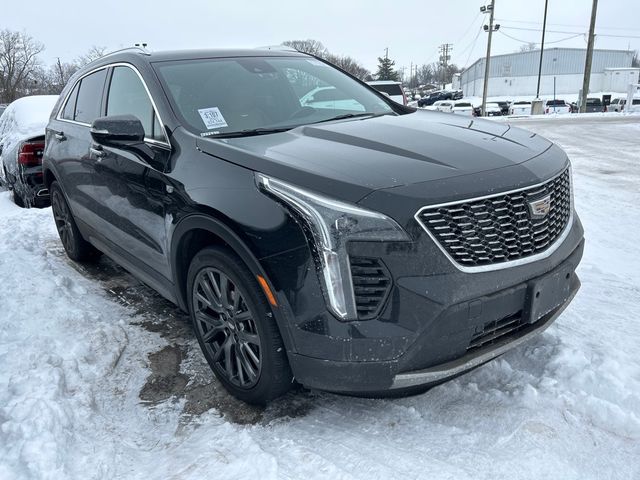 2021 Cadillac XT4 Premium Luxury